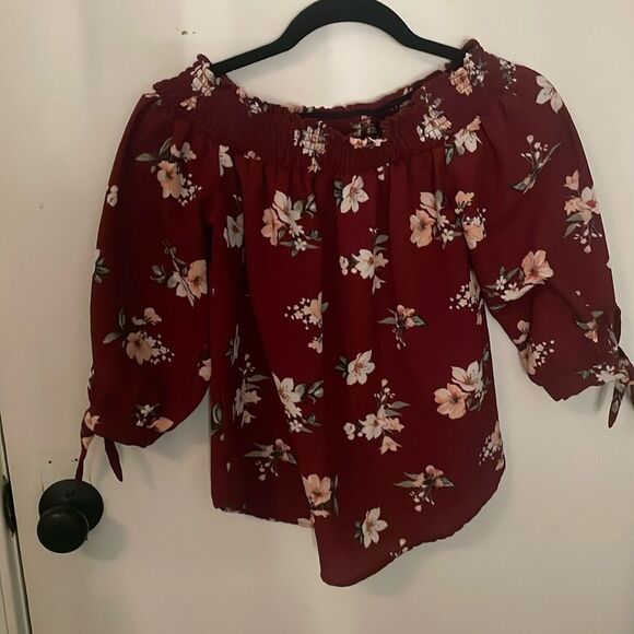 Streetwear Society Floral Off-Shoulder Blouse - Burgundy and Pink - Picture 1 of 4